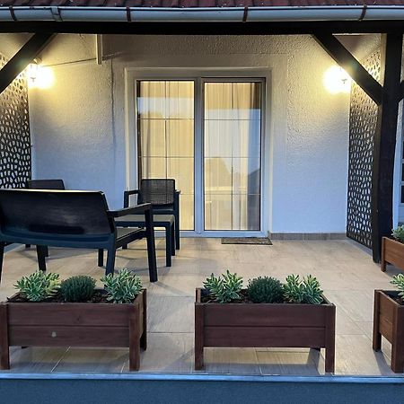 Lux Apartman Buek Eksteriør billede