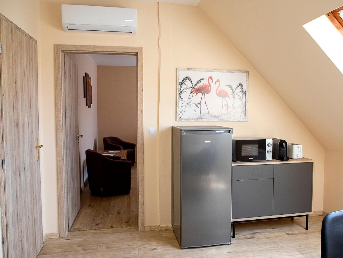 Lux Apartman Buek Eksteriør billede