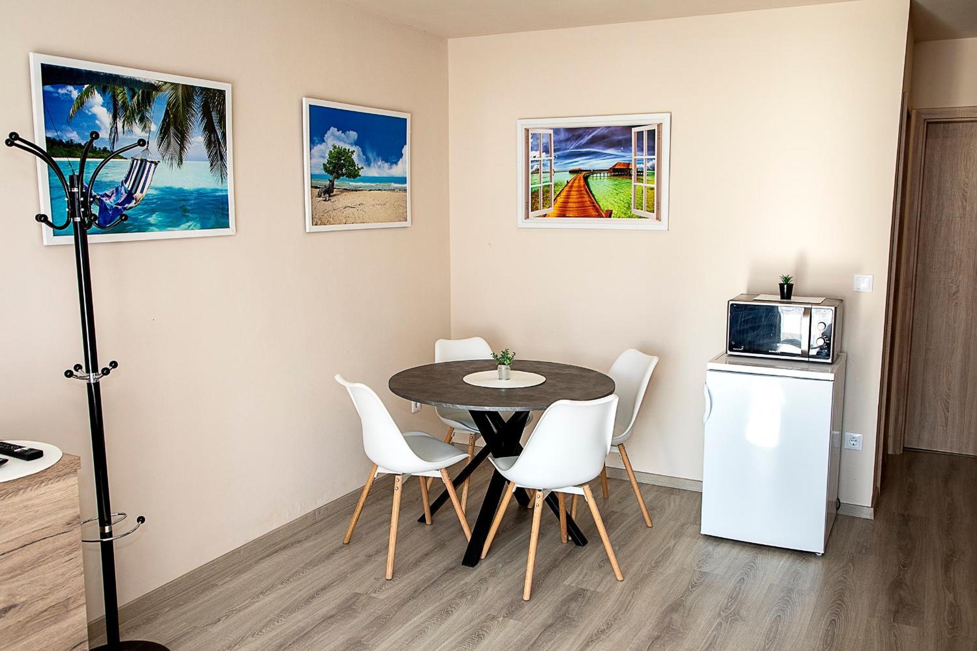 Lux Apartman Buek Eksteriør billede